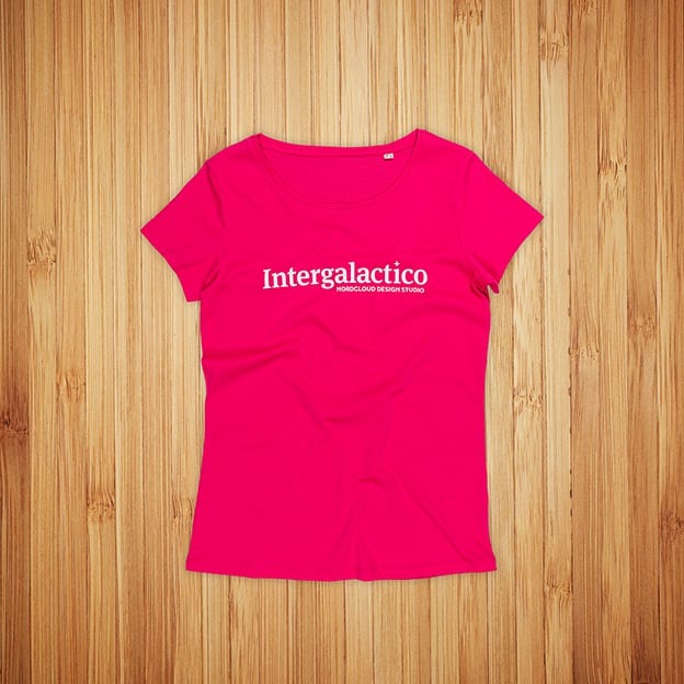 T-paidat painatuksella Intergalactico